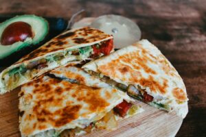 Quesadillas aux haricots rouges : le repas express à moins de 2 € qui fait l&rsquo;unanimité